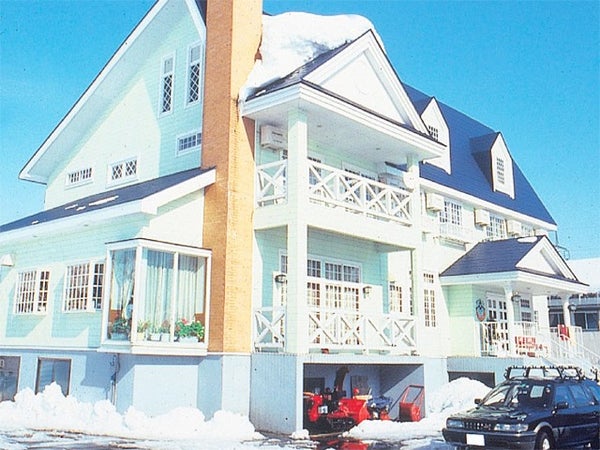 ■●朝発バス 【学生限定特別価格】 石打丸山 ロッジ・民宿クラス お宿おまかせプラン (1泊2日)1